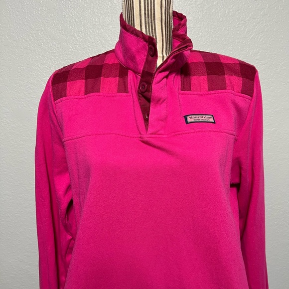 Vineyard Vines | pink shep shirt plaid shoulder design small pockets button neck - Picture 5 of 16